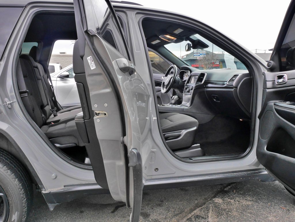 Used 2021 Jeep Grand Cherokee Freedom Edition image 10