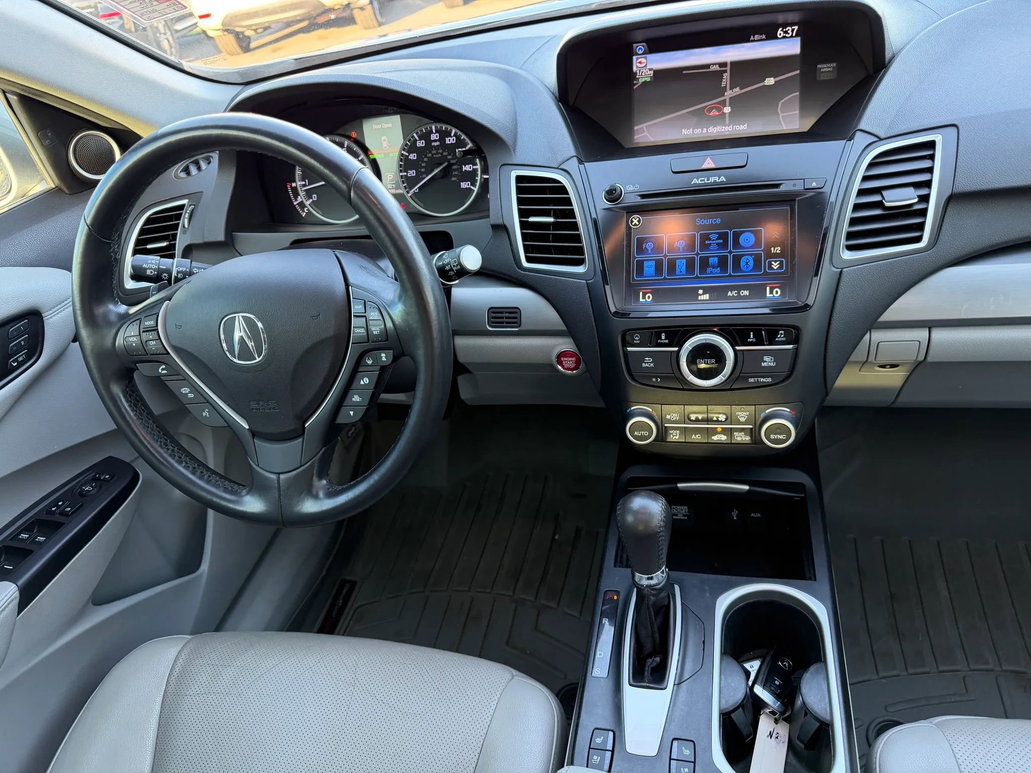 Used 2018 Acura RDX AWD w/ Advance Package image 11
