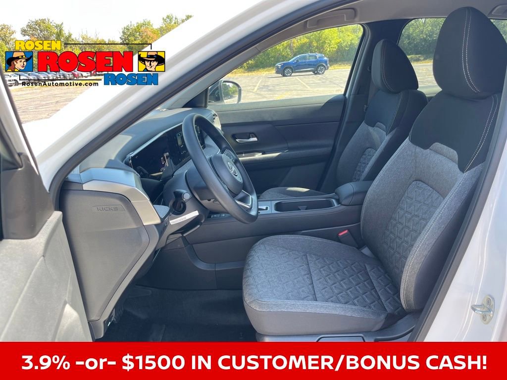 New 2026 Nissan Kicks SV image 13