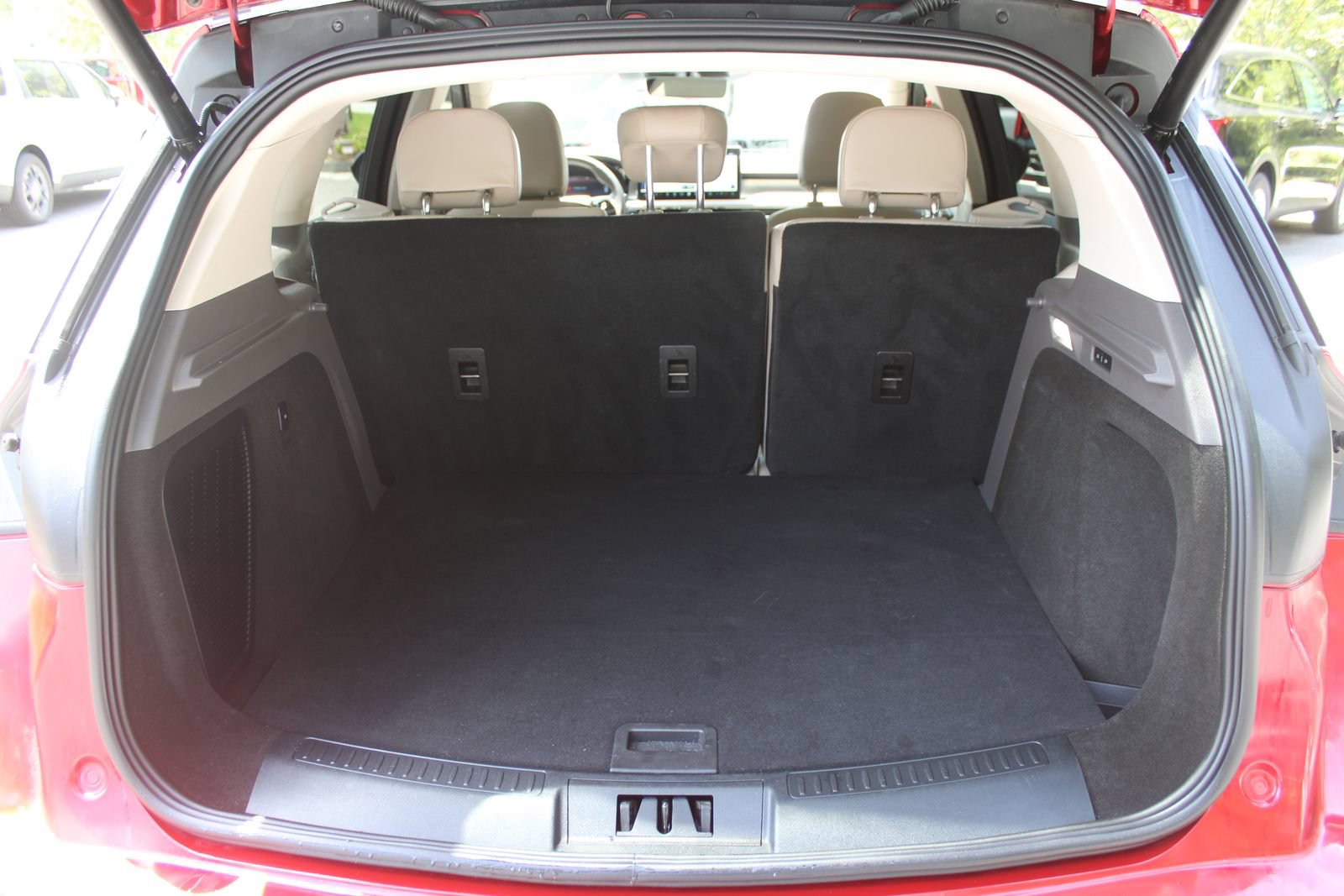 Used 2023 Lincoln Corsair FWD w/ Equipment Group 101A image 10