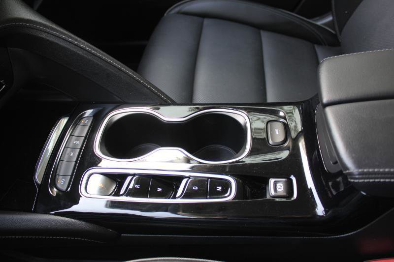 Used 2023 Buick Envision Essence image 37