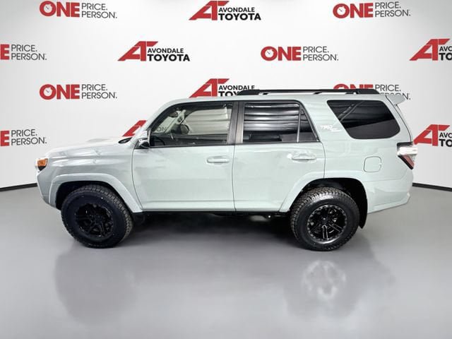 Certified 2023 Toyota 4Runner TRD Off-Road Premium w/ Moonroof Package AWD/4WD image 5