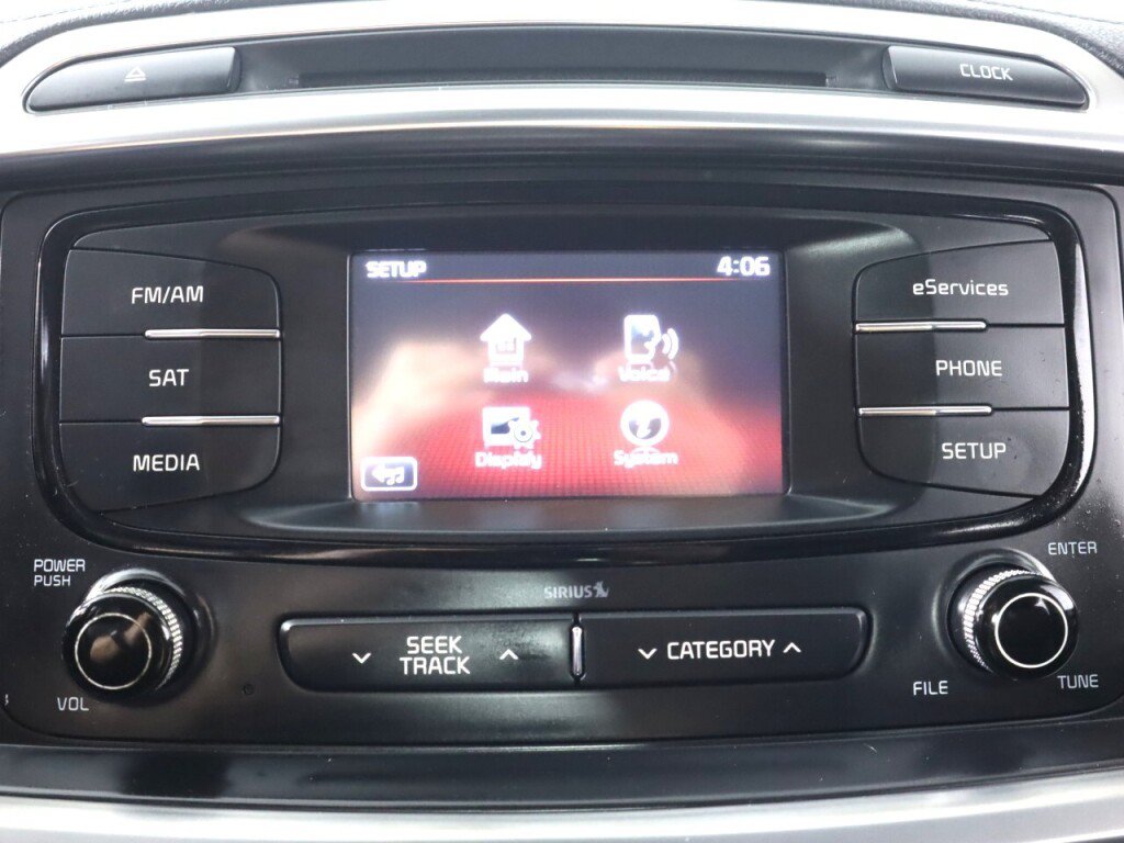 Used 2016 Kia Sorento EX FWD image 21