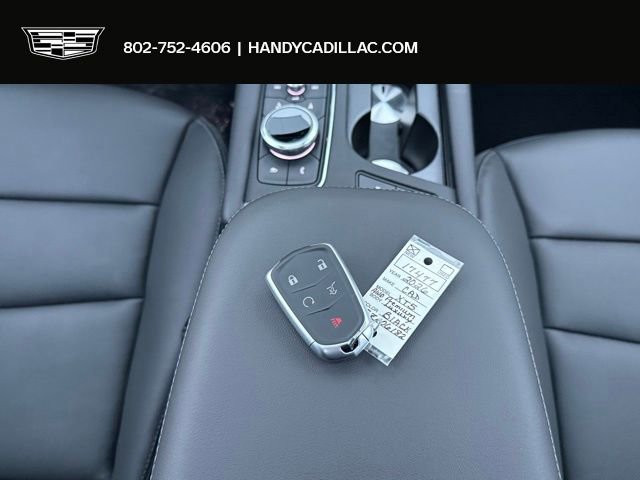New 2026 Cadillac XT5 Premium Luxury w/ LPO, Floor Liner Package image 21