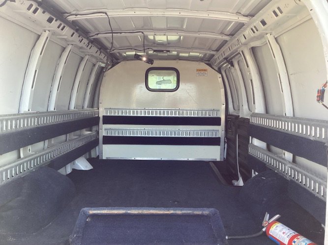 Used 2018 Chevrolet Express 2500 image 5