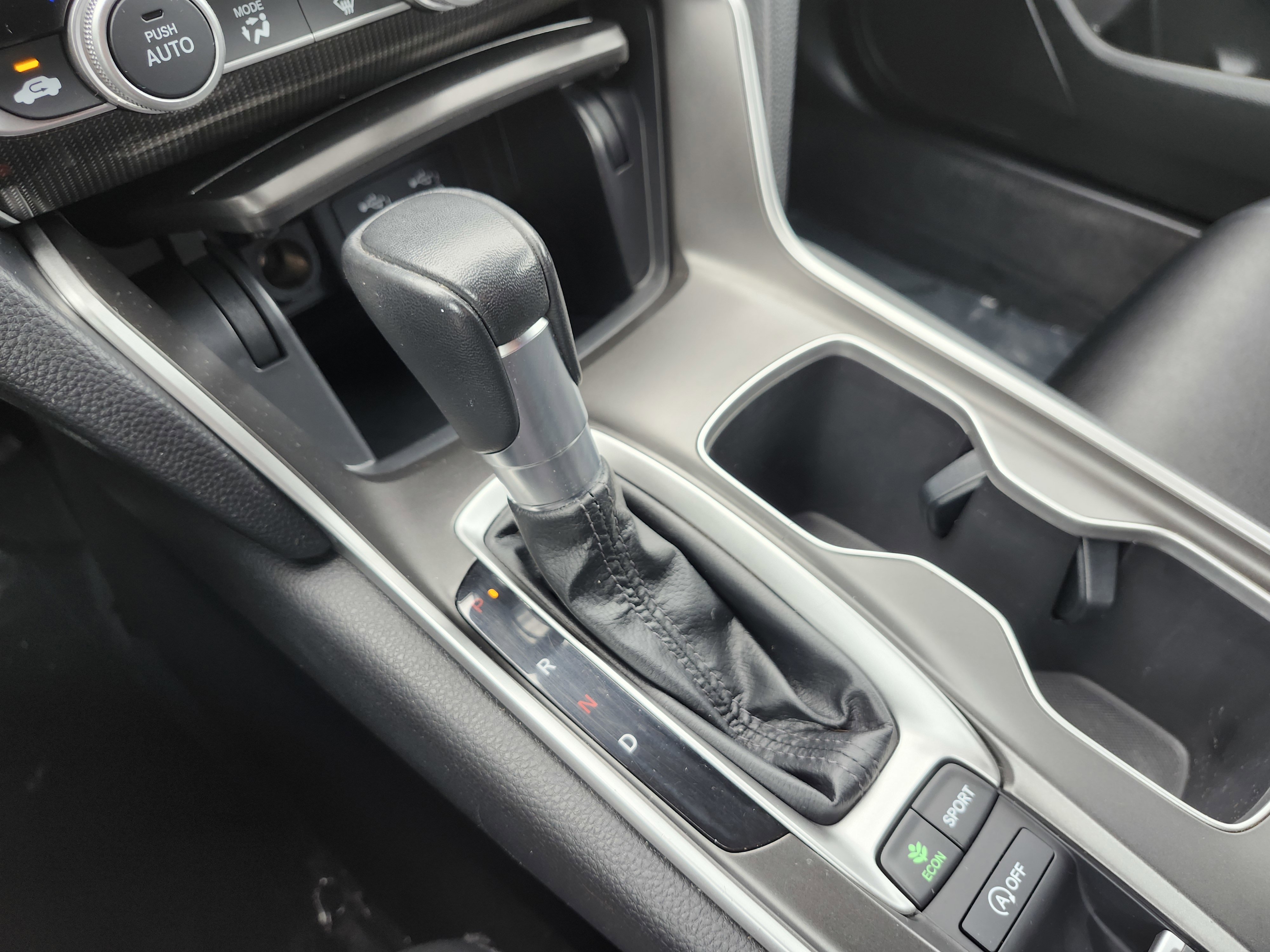 Used 2022 Honda Accord Sport image 30