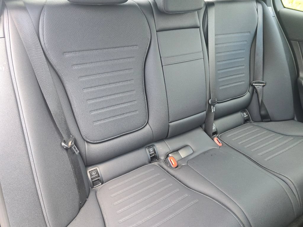 Certified 2026 Mercedes-Benz C 300 4MATIC Sedan image 23