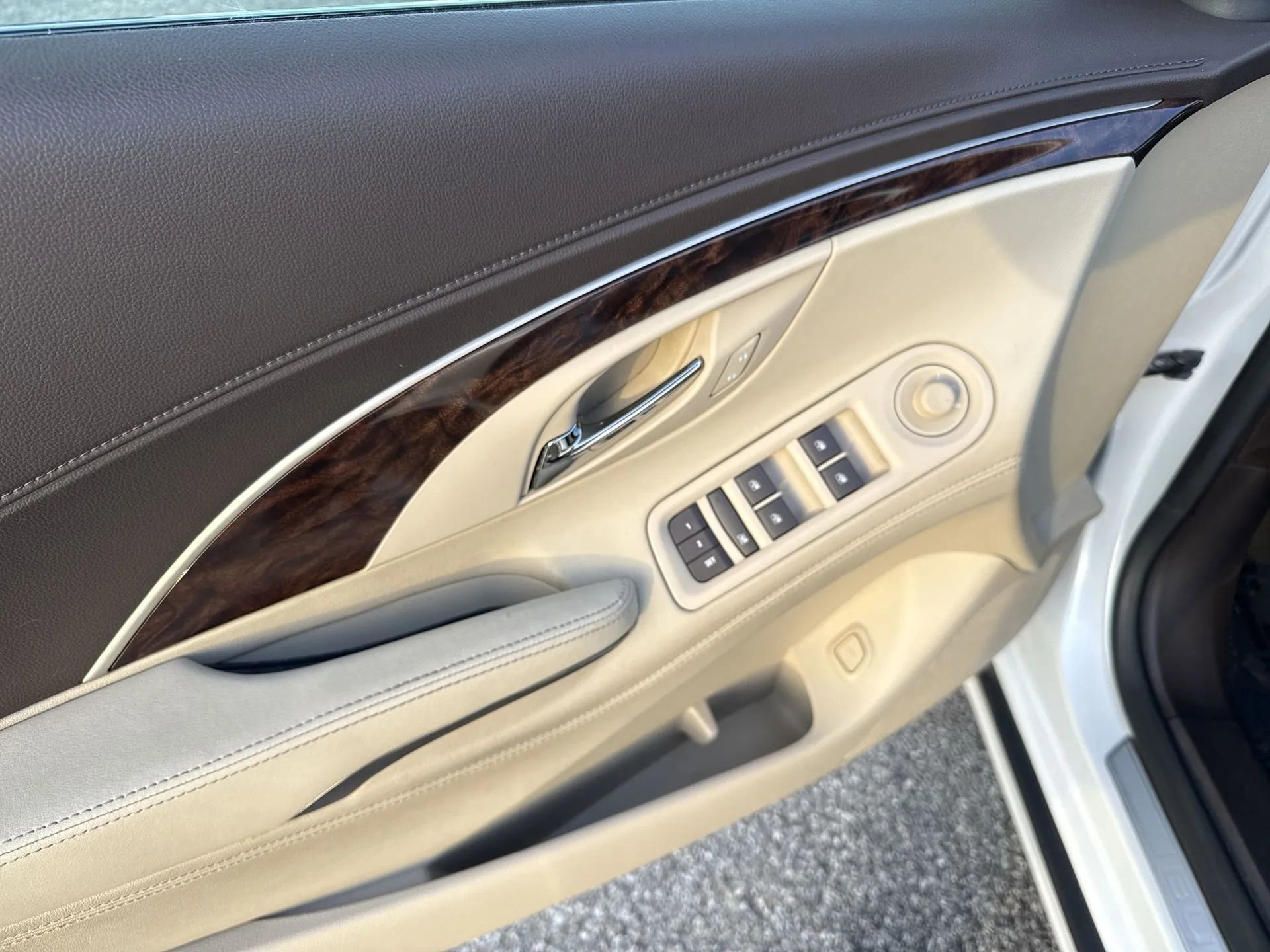 Used 2016 Buick LaCrosse Leather image 15