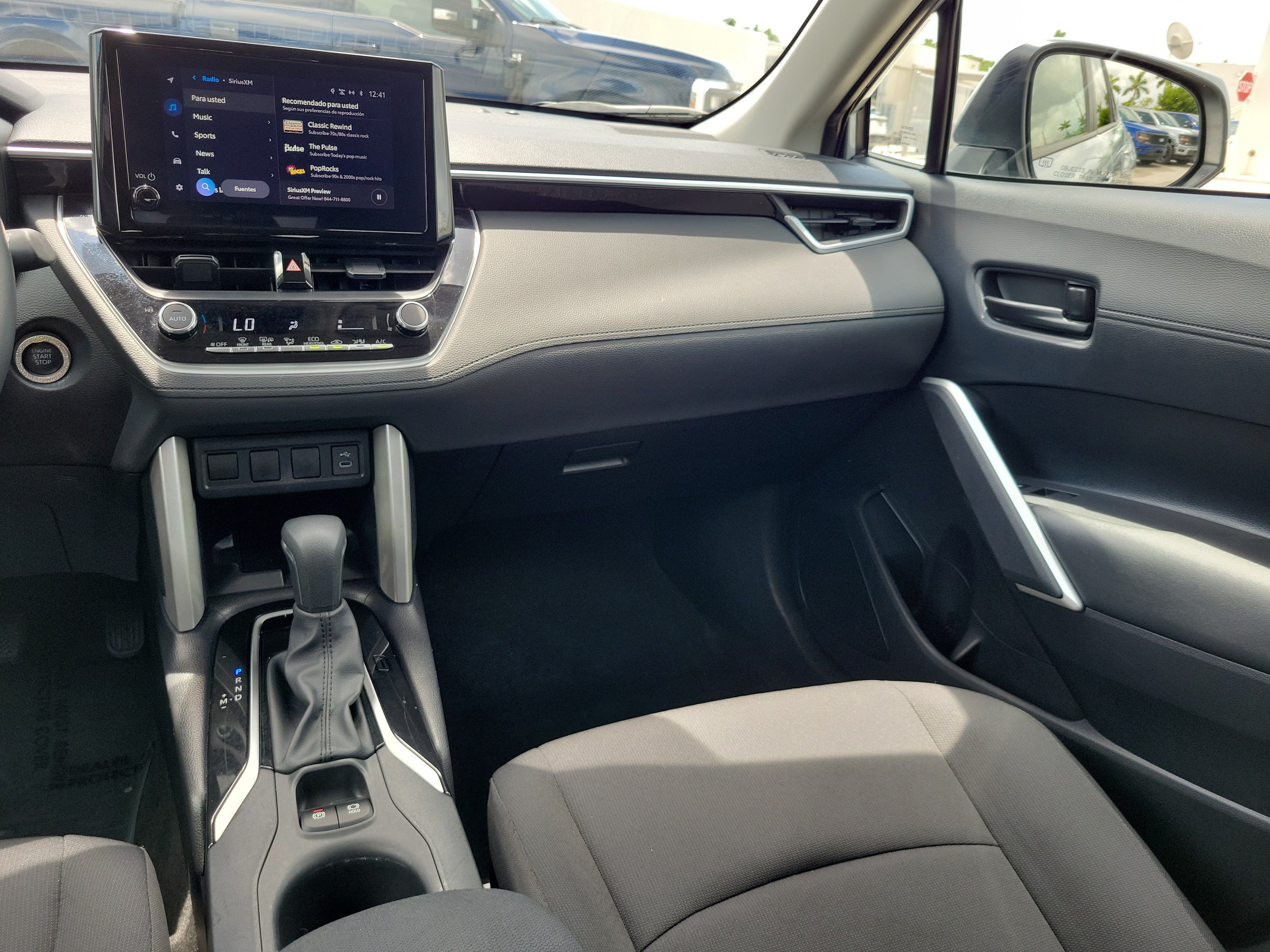 Used 2024 Toyota Corolla Cross LE w/ Moonroof Package FWD image 16