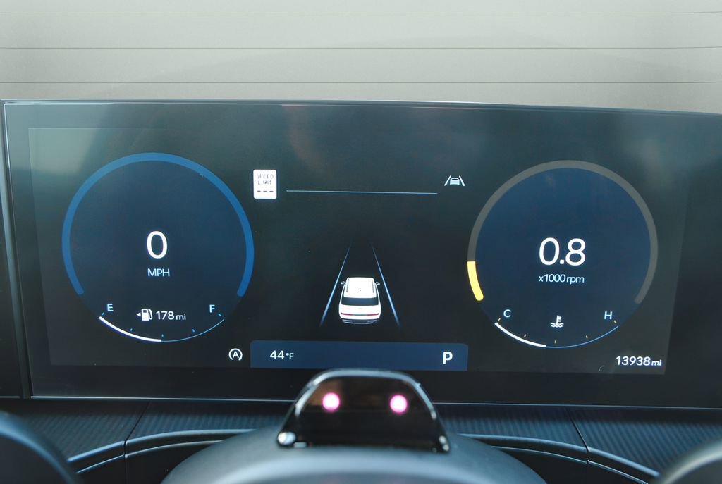 Used 2024 Hyundai Santa Fe Calligraphy image 22