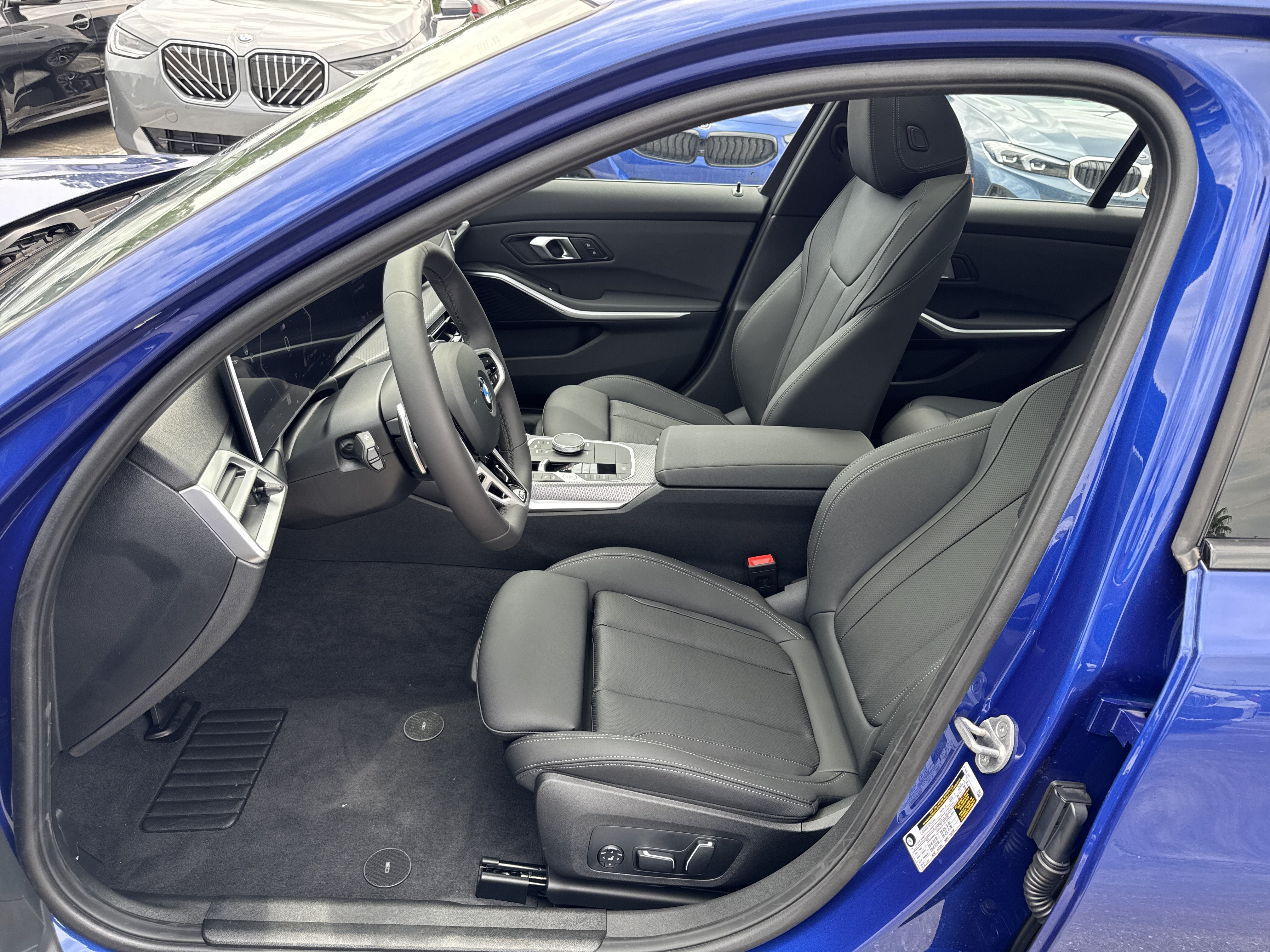 New 2026 BMW 330i Sedan w/ M Sport Package RWD image 14