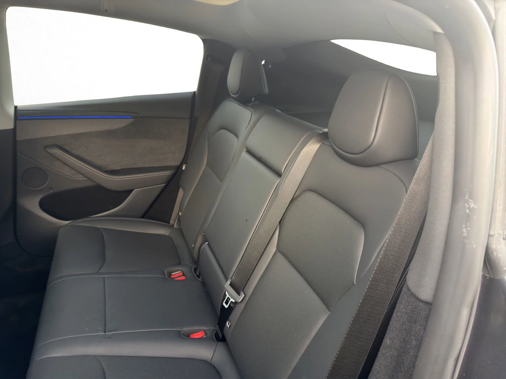 Used 2026 Tesla Model Y Long Range image 12