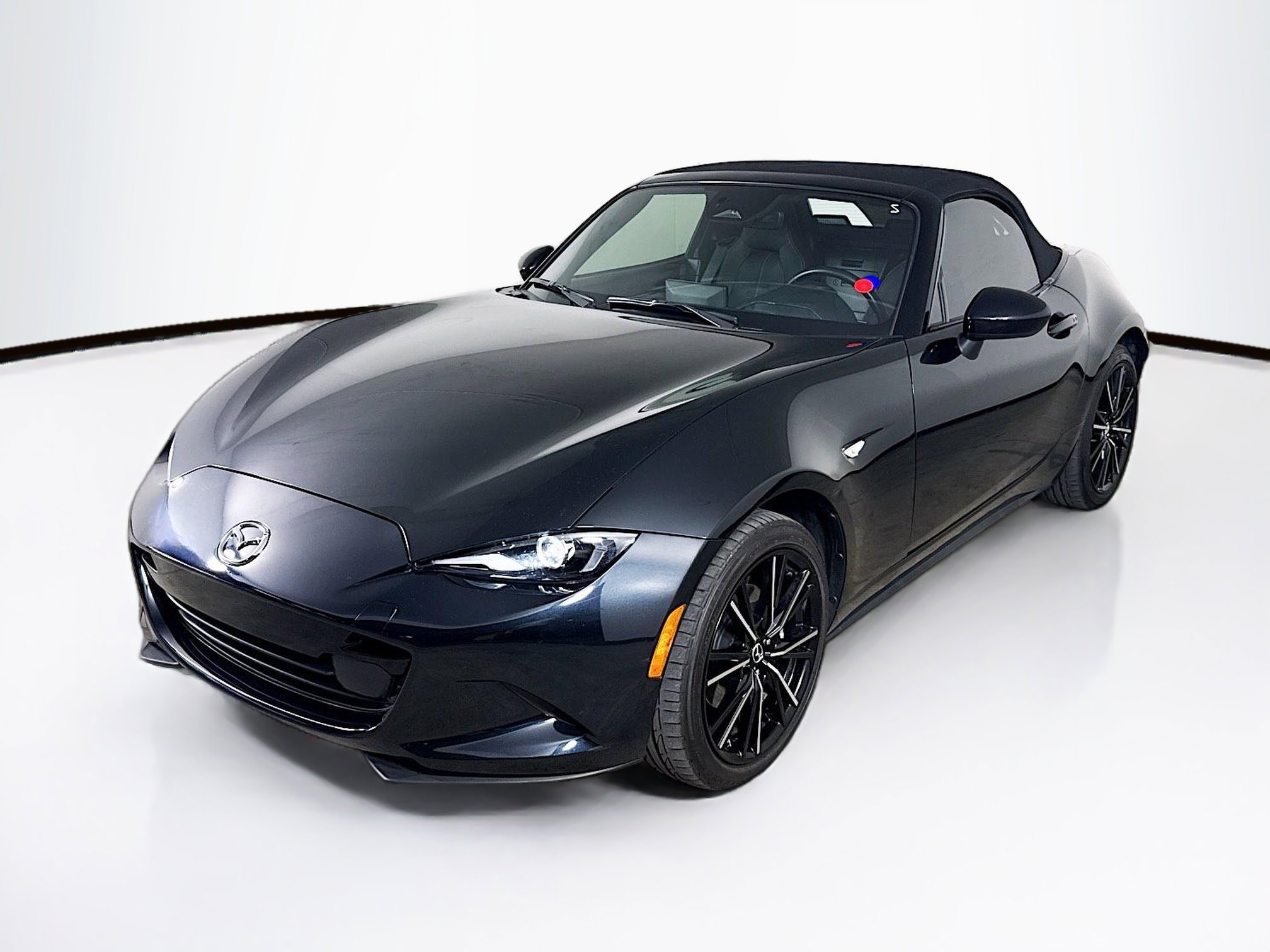 Used 2024 MAZDA MX-5 Miata Grand Touring image 4