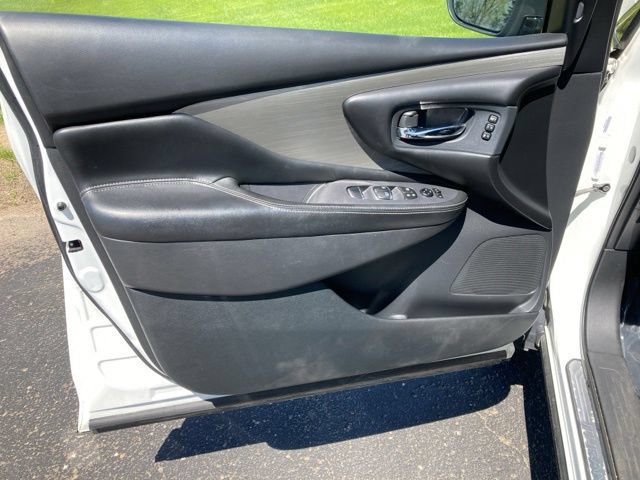 Used 2018 Nissan Murano SL AWD/4WD image 11