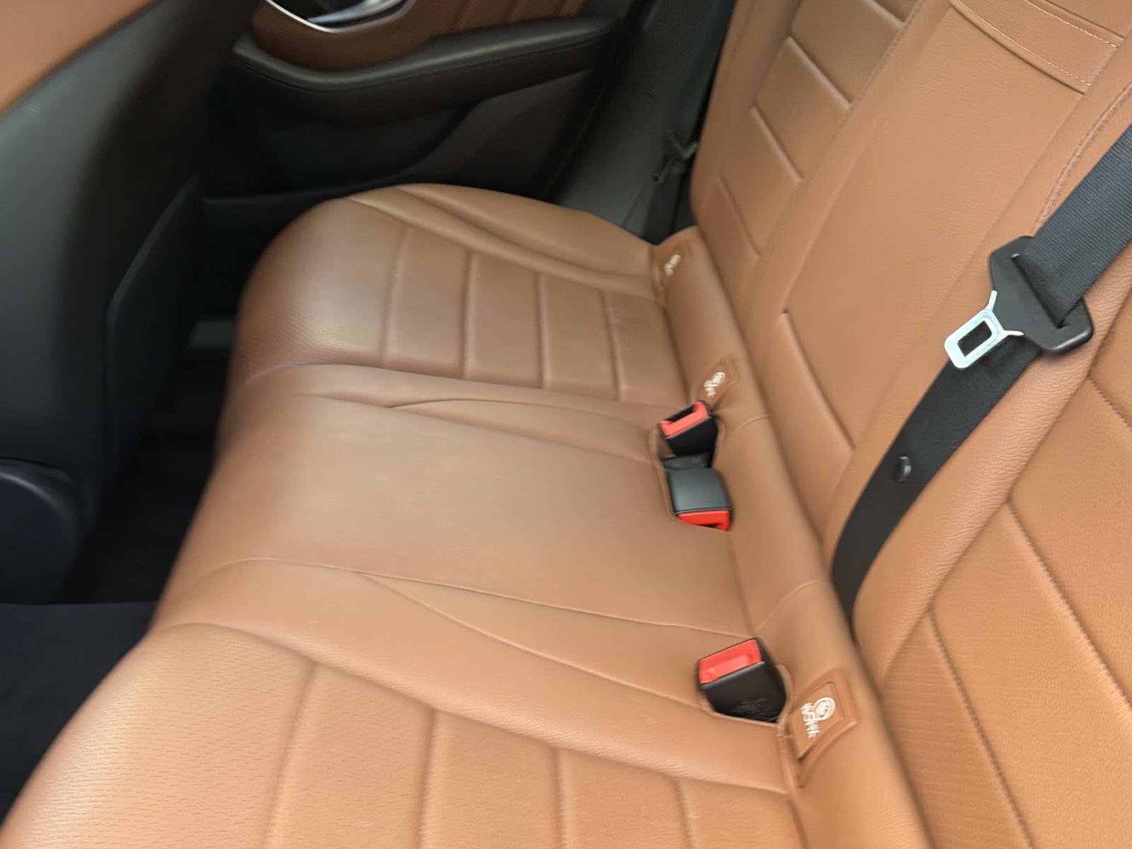 Used 2022 Mercedes-Benz GLC 300 image 13