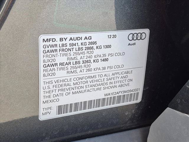 Used 2021 Audi Q5 e Premium Plus w/ Premium Plus Package AWD/4WD image 26