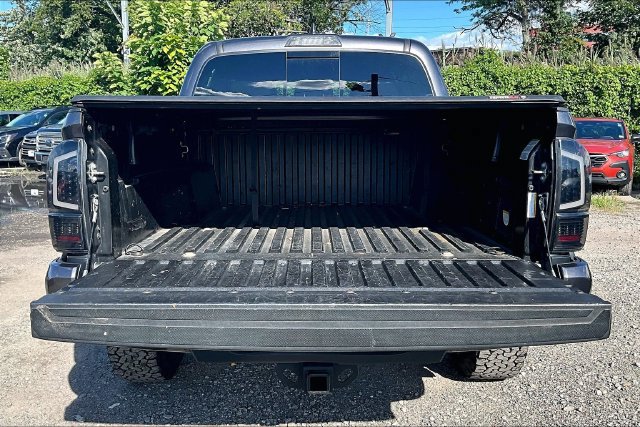 Used 2020 Toyota Tacoma TRD Sport AWD/4WD image 34