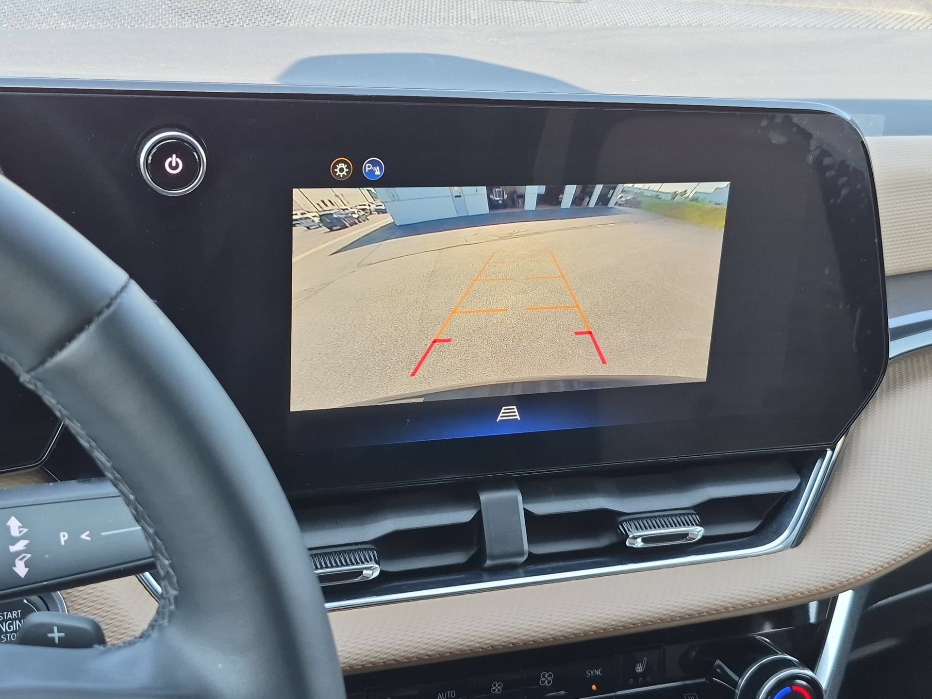 Certified 2025 Chevrolet Equinox ACTIV AWD/4WD image 15