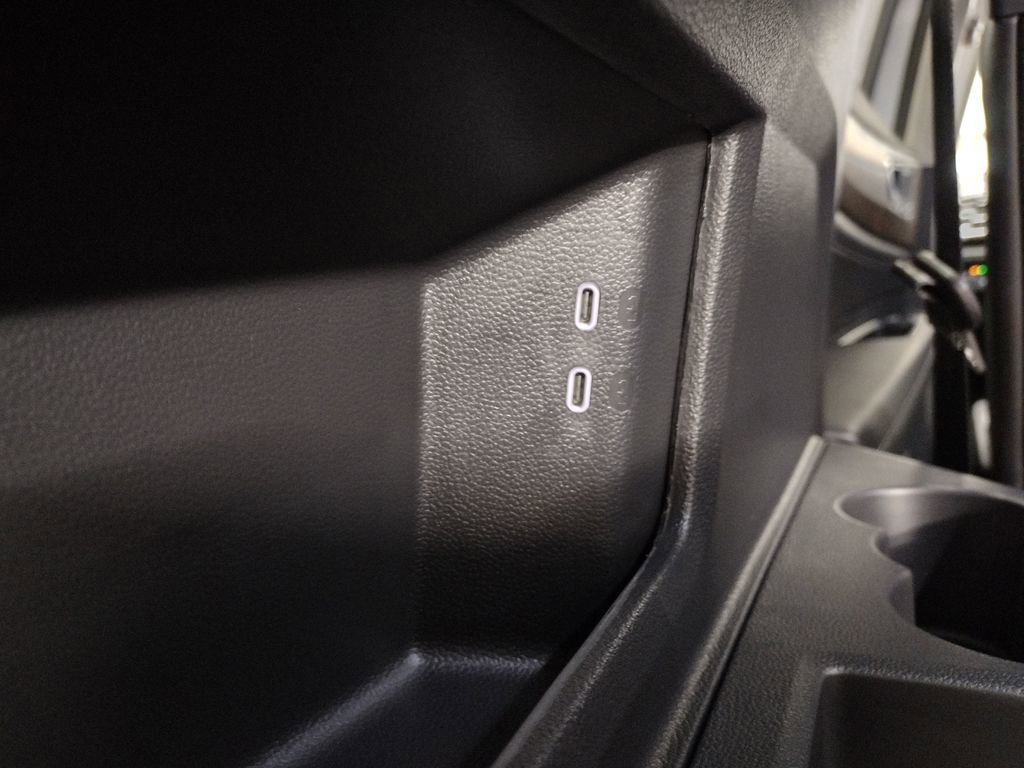 New 2026 Volkswagen Atlas SE image 18