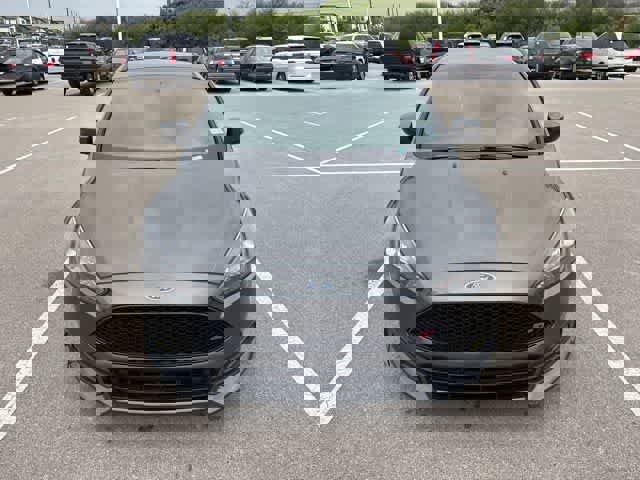 Used 2017 Ford Focus ST image 8