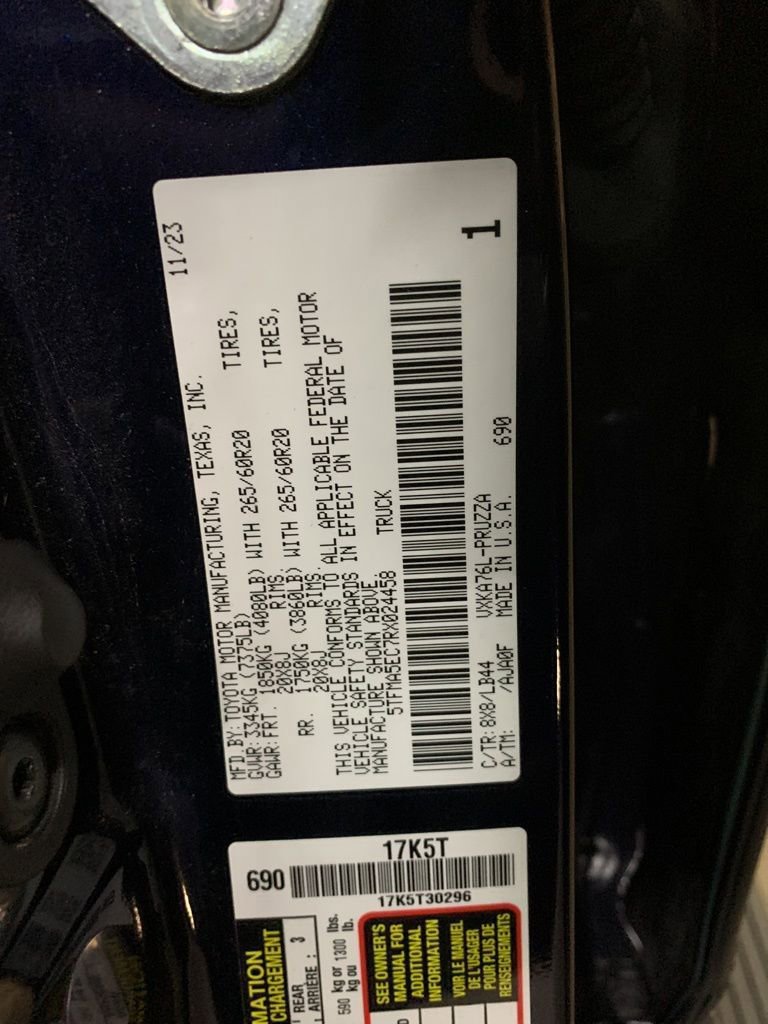 Used 2024 Toyota Tundra 1794 Edition image 32