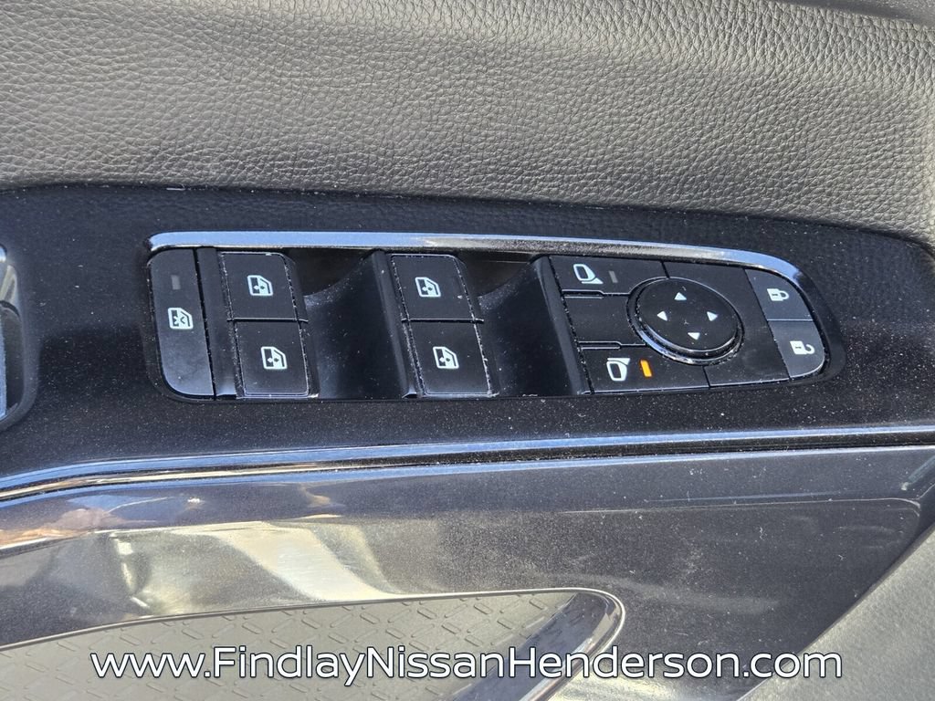 Used 2022 Nissan Pathfinder SV w/ Cargo Package FWD image 22