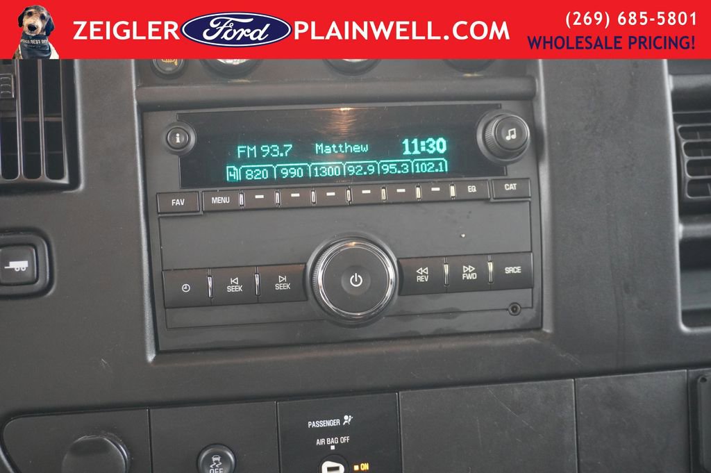 Used 2024 Chevrolet Express 2500 w/ Driver Convenience Package RWD image 15