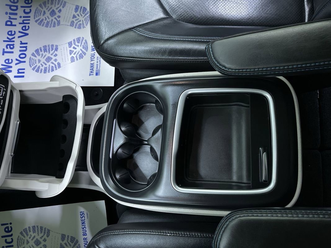 Used 2021 Chrysler Pacifica Touring-L image 24