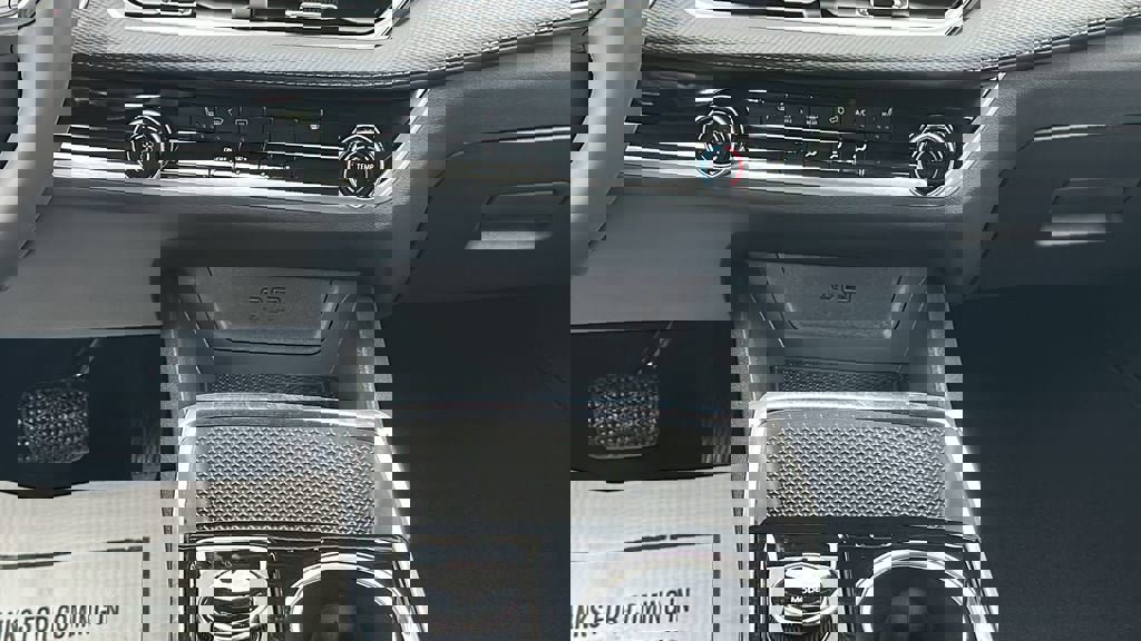 New 2026 Chevrolet Equinox LT image 19