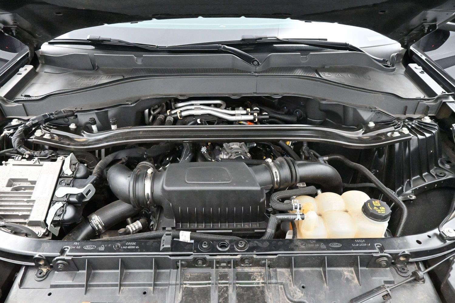 Used 2022 Ford Explorer ST AWD/4WD image 39