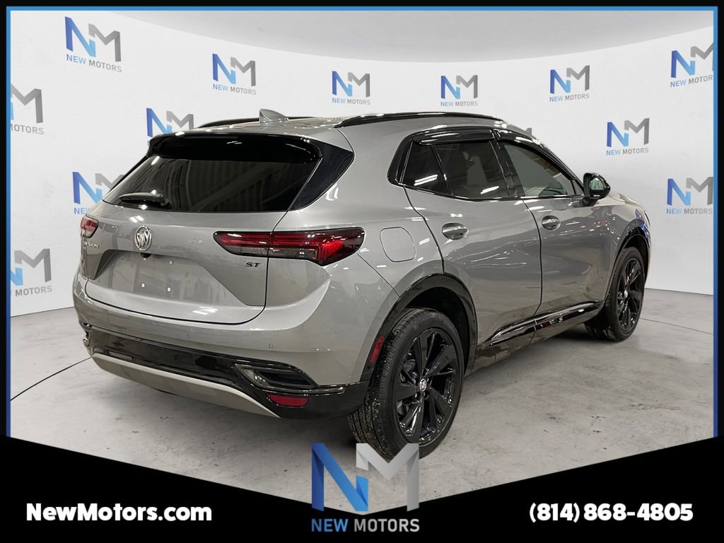 Used 2023 Buick Envision Essence w/ Sport Touring Package image 5