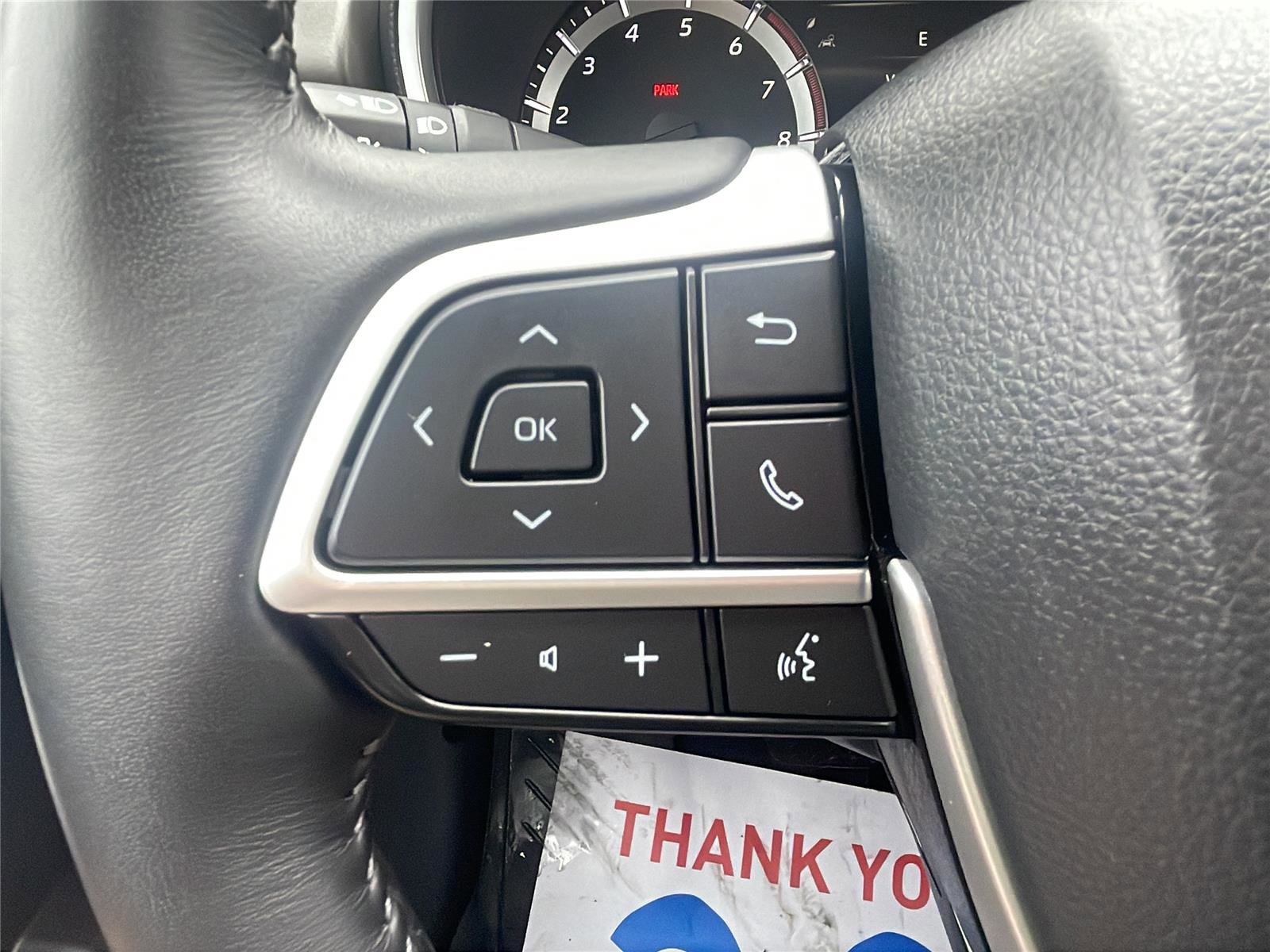 Used 2025 Toyota Highlander XLE image 21