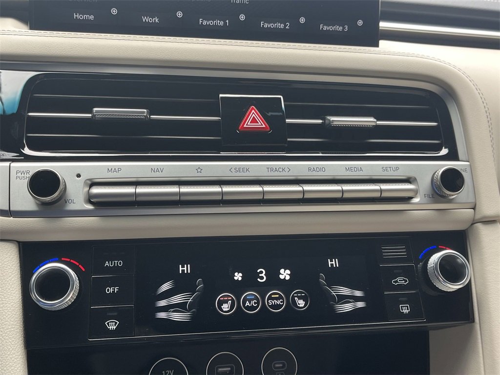 New 2026 Genesis G70 2.5T image 16