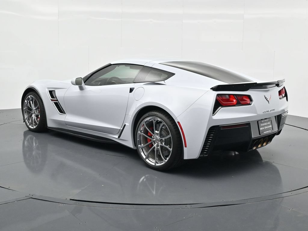Used 2019 Chevrolet Corvette Grand Sport RWD image 3