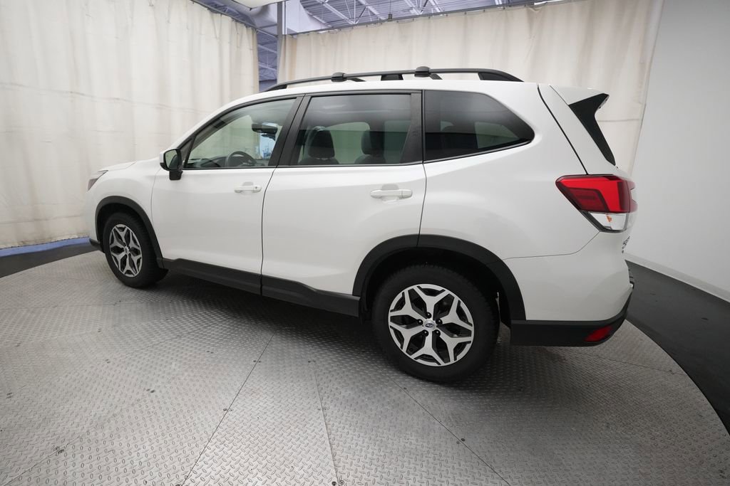 Used 2021 Subaru Forester Premium w/ Popular Package #1 AWD/4WD image 35