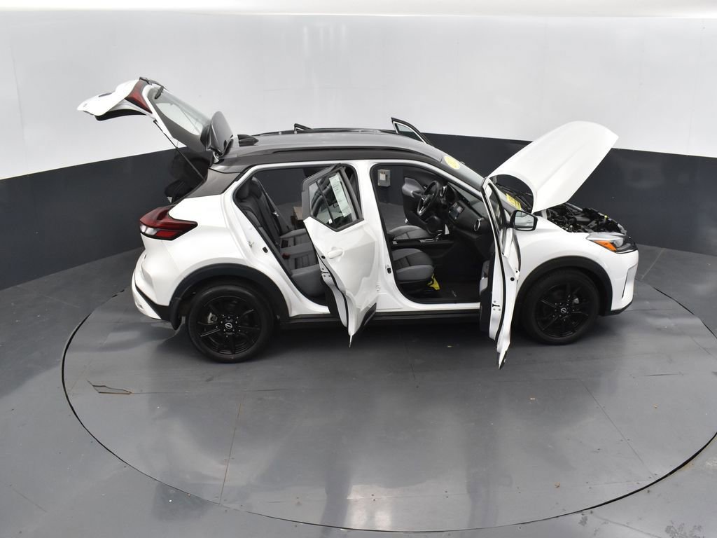 Used 2023 Nissan Kicks SR w/ SR Premium Package image 53