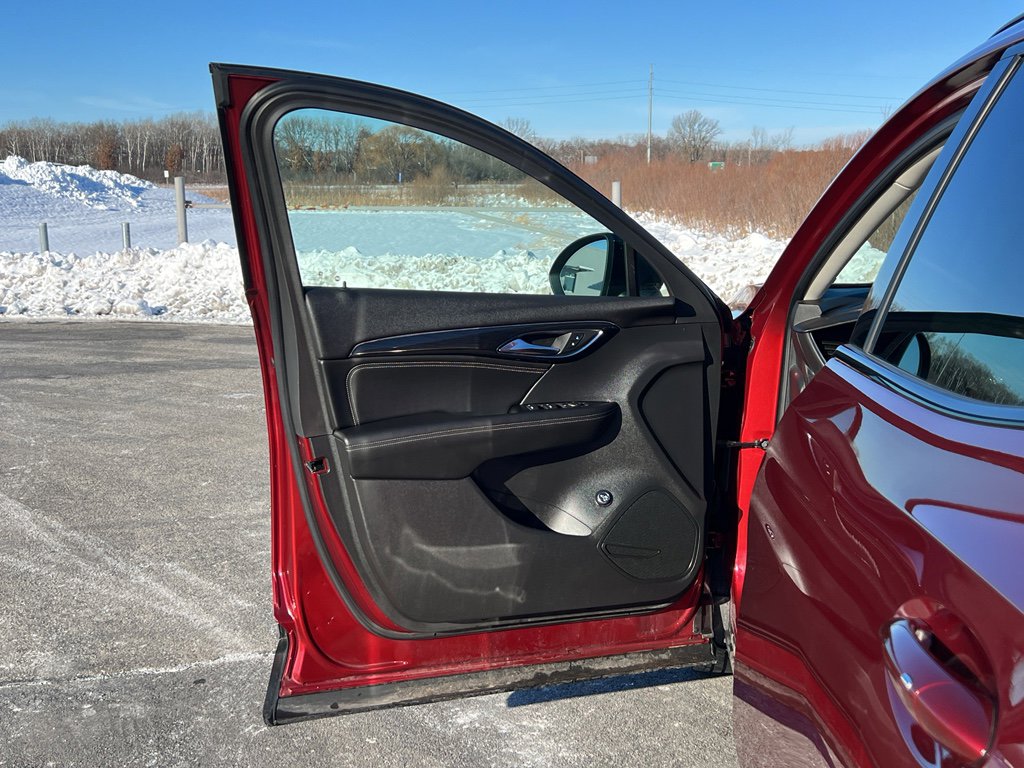 Used 2022 Buick Envision Preferred image 11