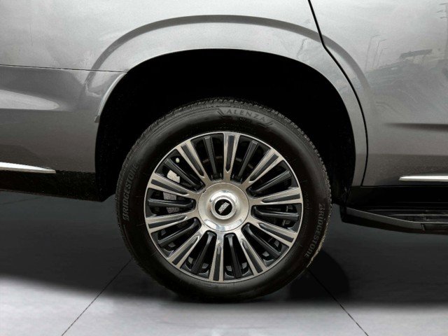Used 2021 Cadillac Escalade Premium Luxury image 61