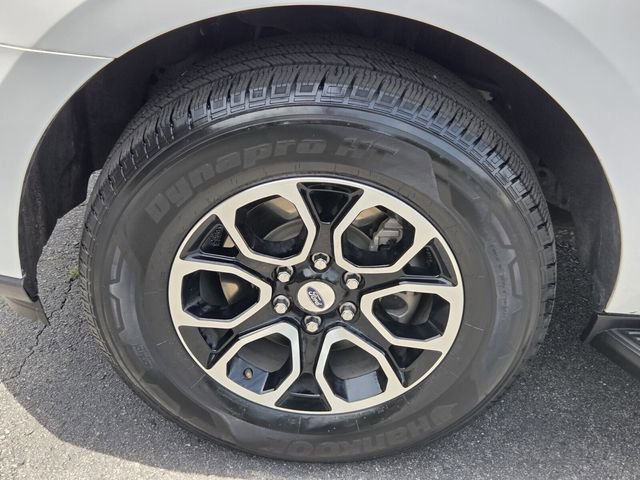 Certified 2024 Ford Expedition Max XLT RWD image 17