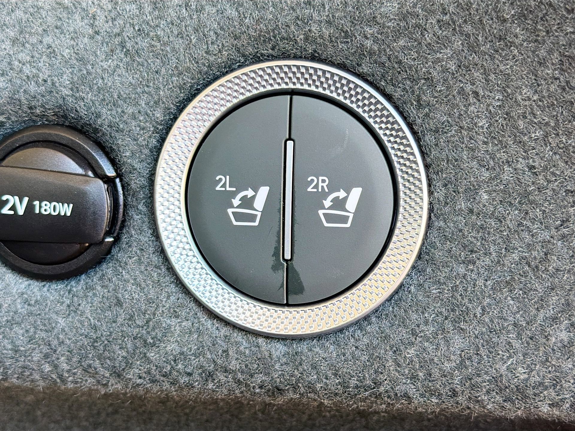 Used 2025 Genesis GV80 3.5T Prestige image 14