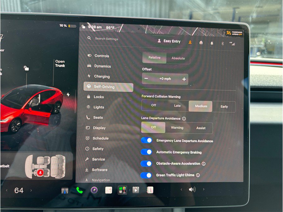 Used 2024 Tesla Model 3 Standard Range RWD image 30