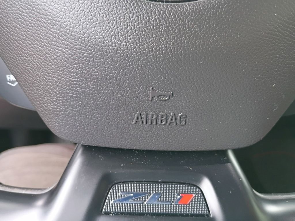Used 2022 Chevrolet Camaro ZL1 RWD image 21