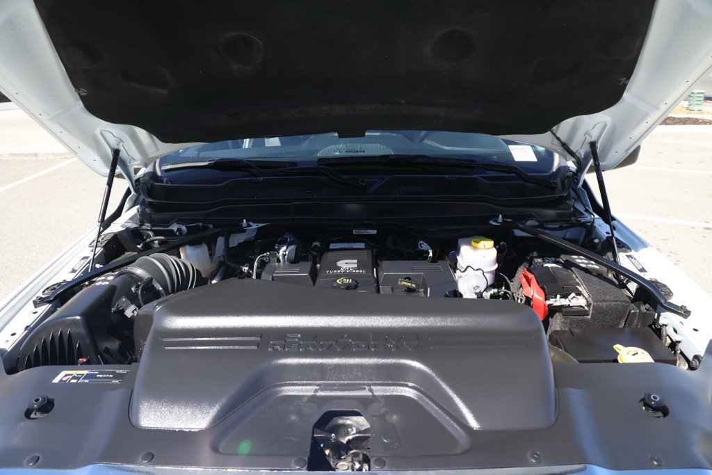Used 2024 RAM 2500 Laramie w/ Safety Group AWD/4WD image 33