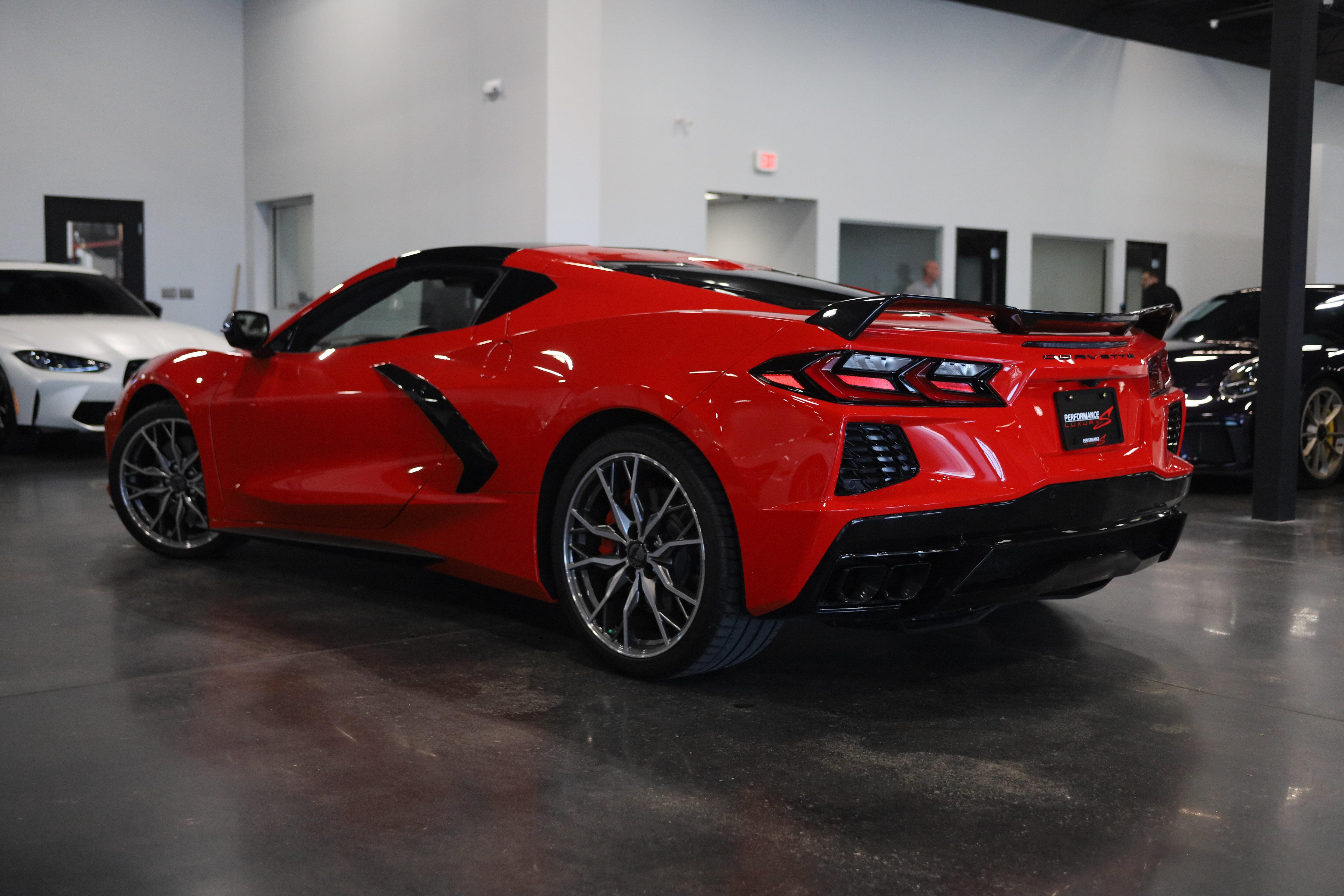 Used 2024 Chevrolet Corvette Stingray Premium Cpe w/ Z51 Performance Package RWD image 4