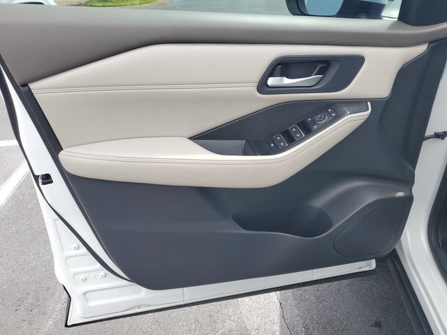 Used 2024 Nissan Rogue SL FWD image 20