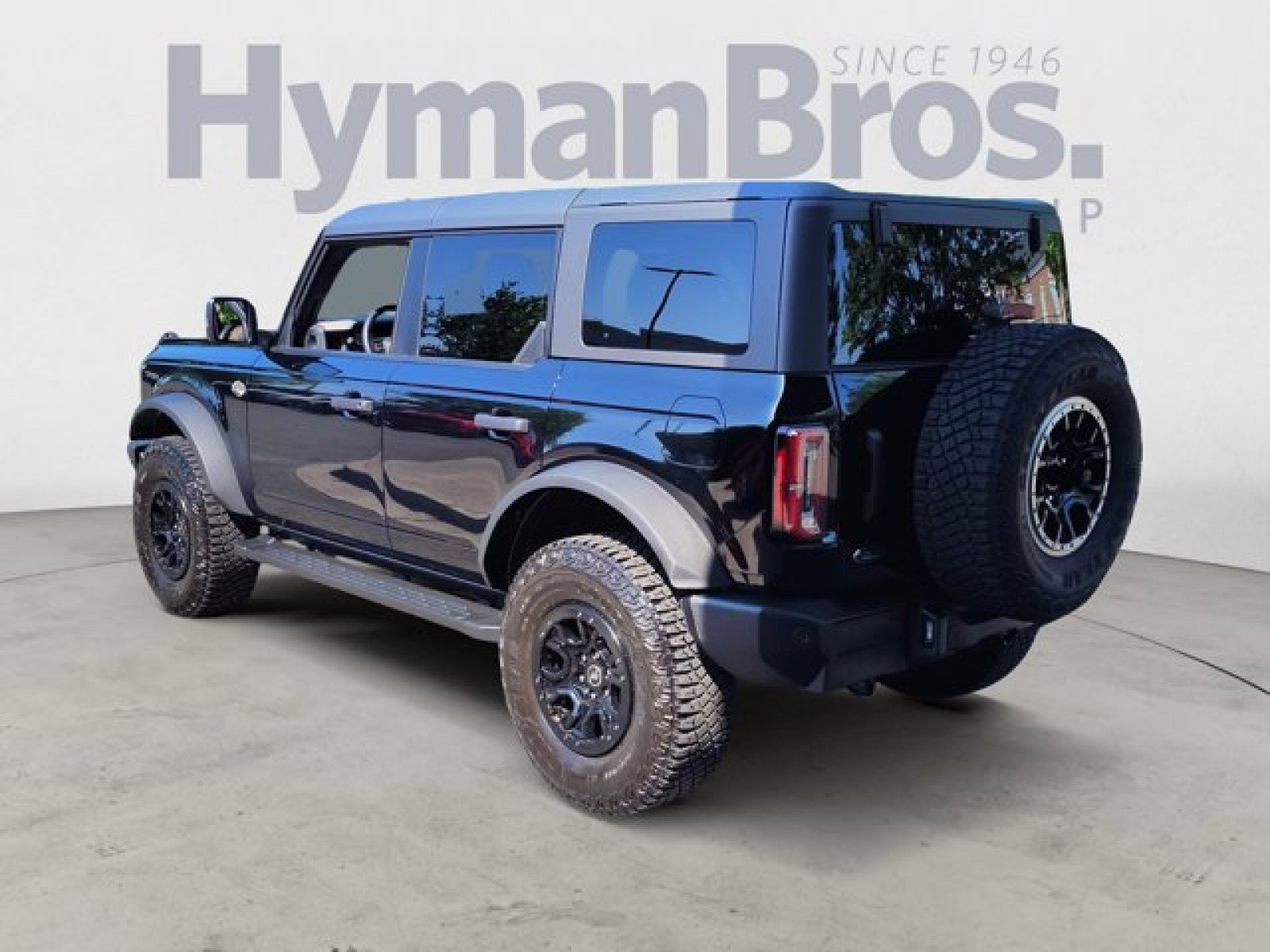 Used 2024 Ford Bronco Wildtrak AWD/4WD image 3