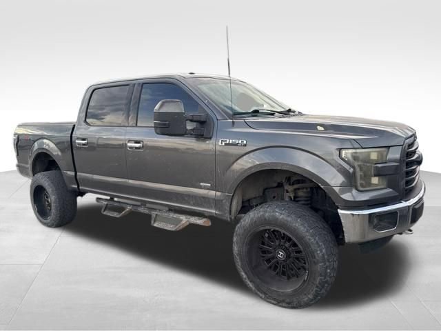 Used 2016 Ford F150 XLT w/ Equipment Group 302A Luxury image 3
