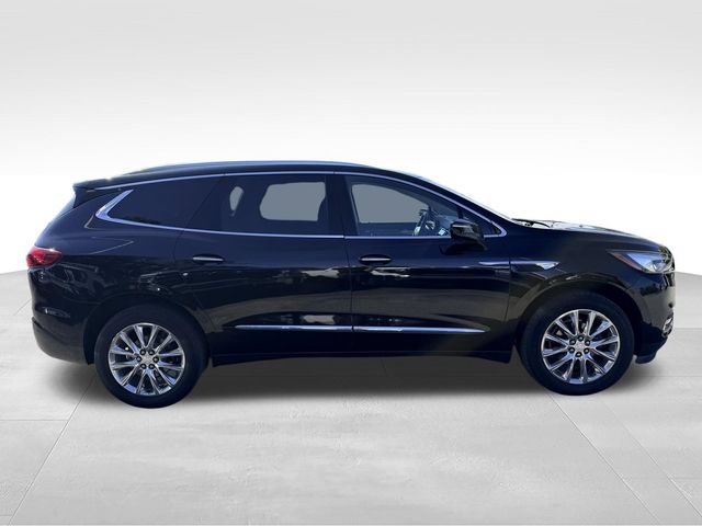 Used 2020 Buick Enclave Premium w/ Surround and Sites Package FWD image 4
