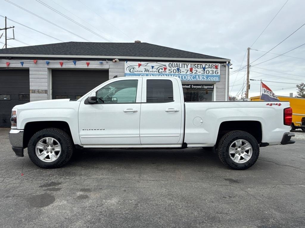 Used 2018 Chevrolet Silverado 1500 LT AWD/4WD image 2