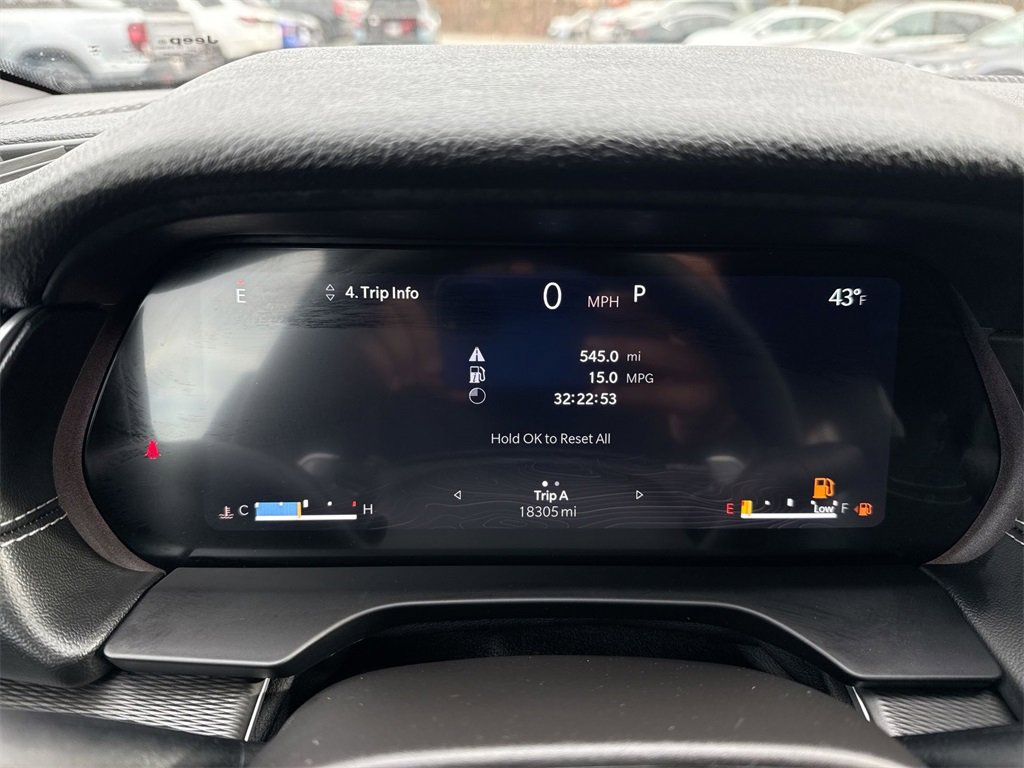 Used 2024 Jeep Grand Cherokee Altitude image 10